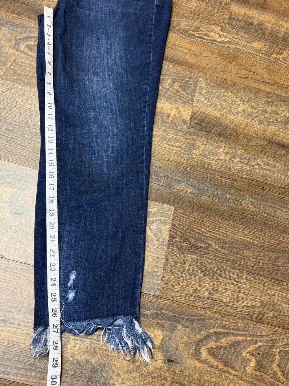 Judy Blue Slim Fit Mid Rise Jeans Womens 15/32 Stretch Denim Raw Hem Dark Wash - Picture 7 of 8